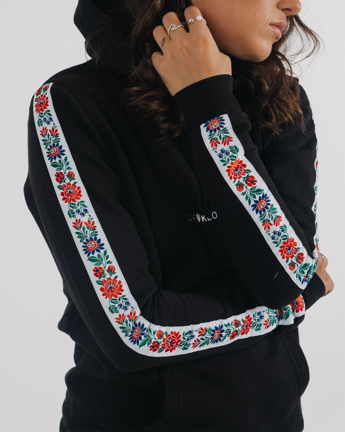 Mikina FOLKBLACK