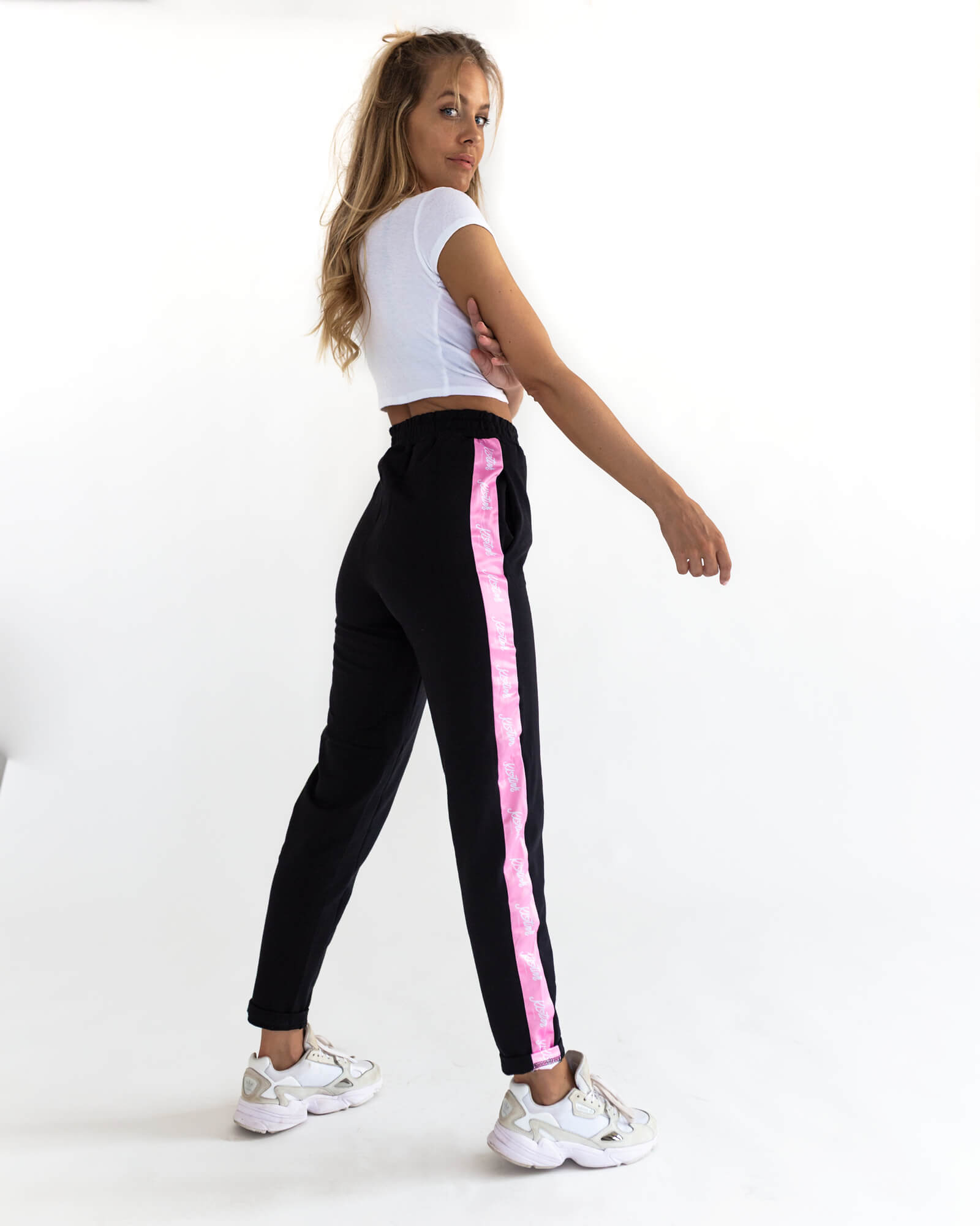 Nohavice LOGOSTRIPE - Pink